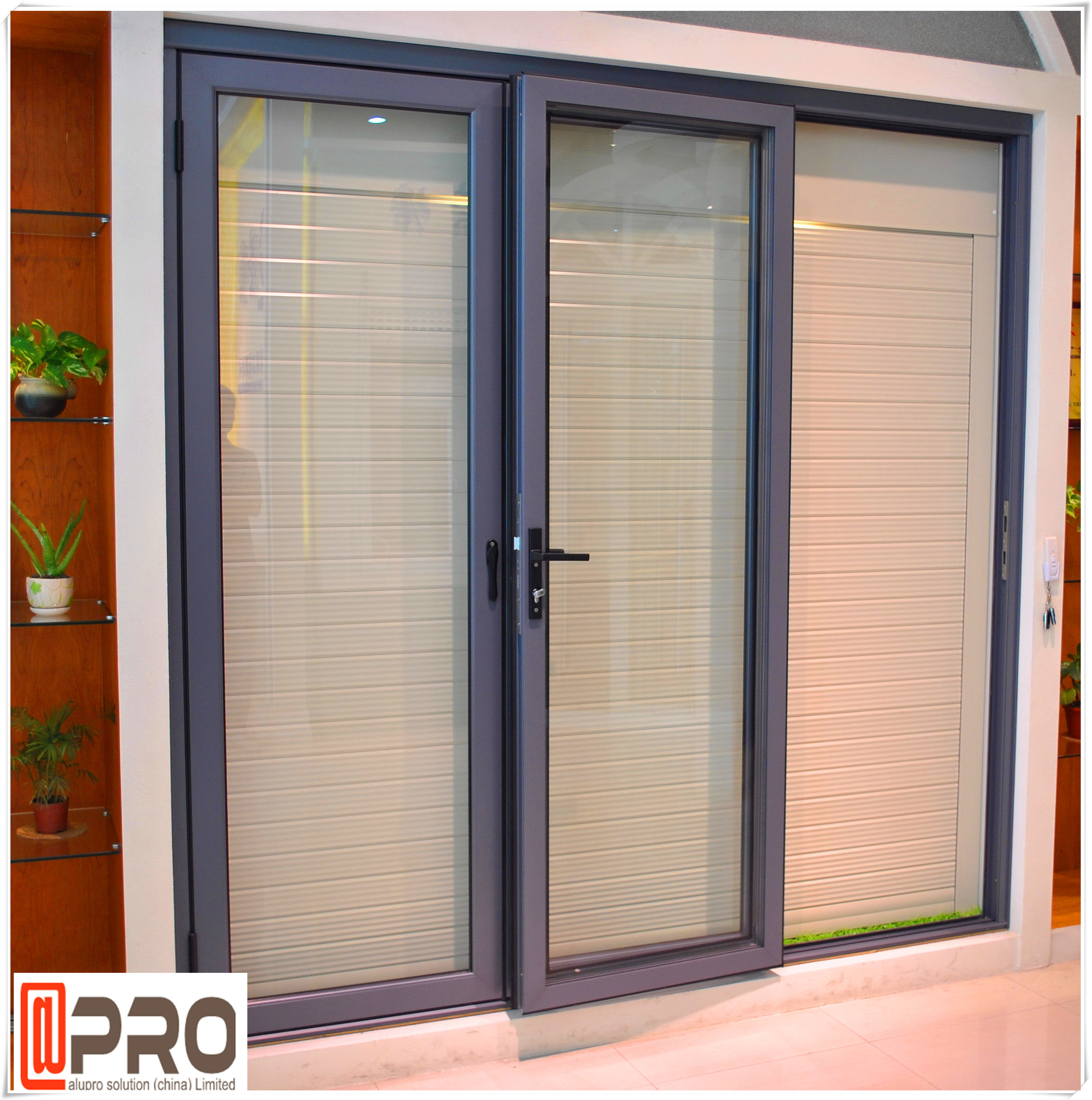 Insulated Glass Accordion Aluminum Sliding Folding Door For Exterior
