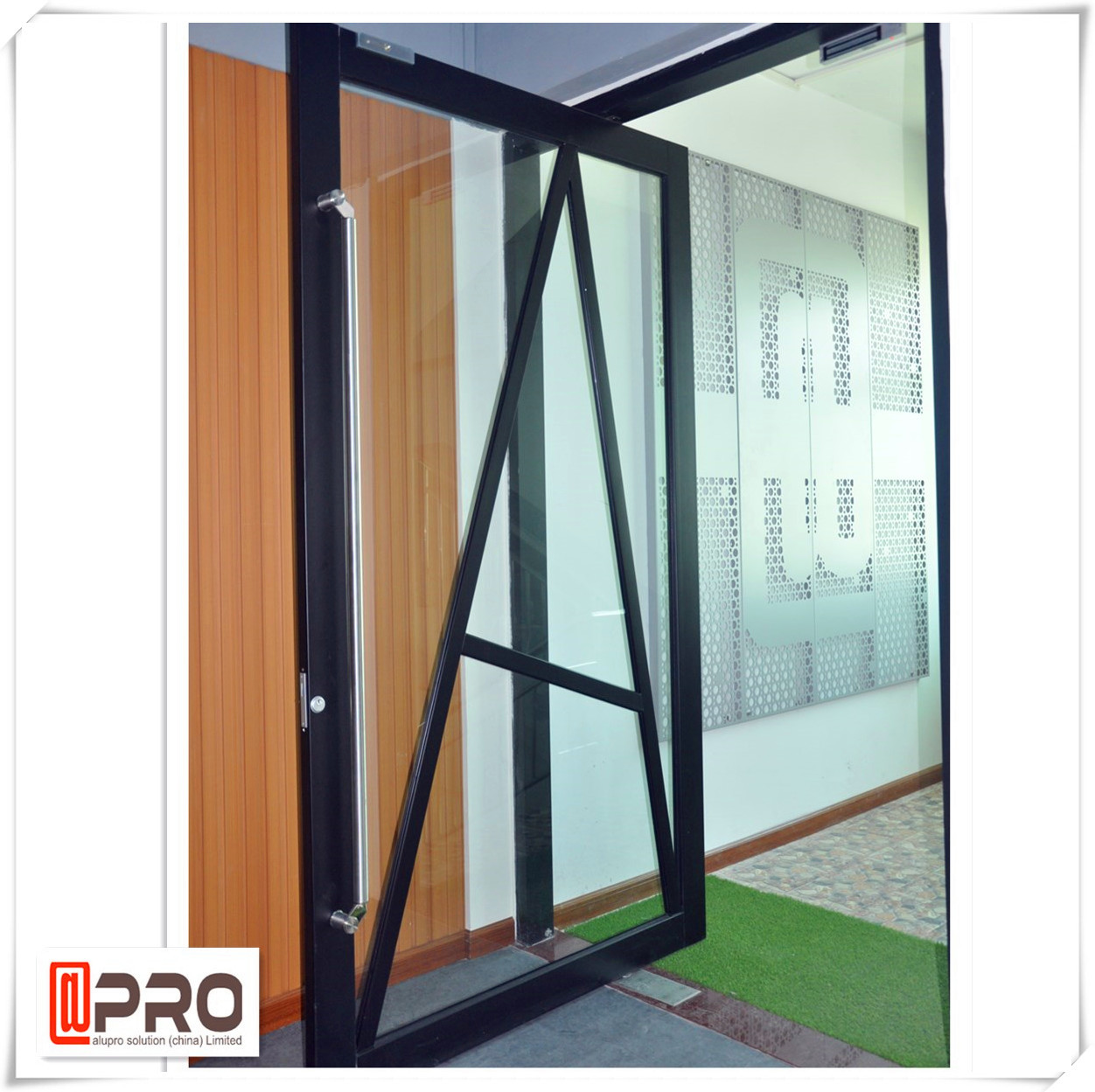Large Size Heavy Duty Aluminium Hinged Doors / Frosted Tempered Glass