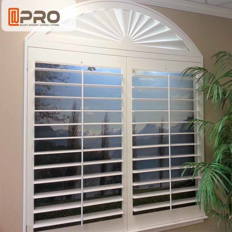 Custom Made Aluminium Louver Window White Color For Outdoor And Indoor